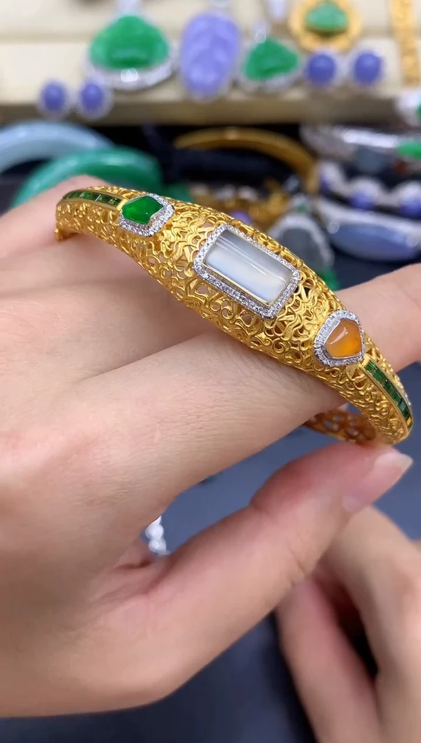 18K金镶嵌手镯翡翠434-中国好珍宝