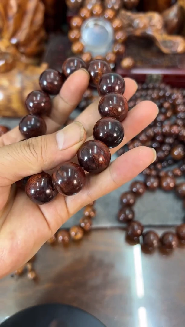 黄花梨/降香黄檀手串/手链1.8瘤疤花水波纹手串