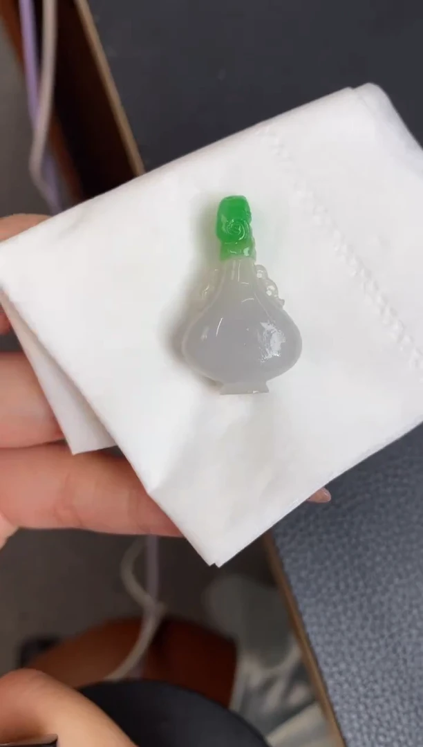 未镶嵌定制翡翠翡翠毛货~