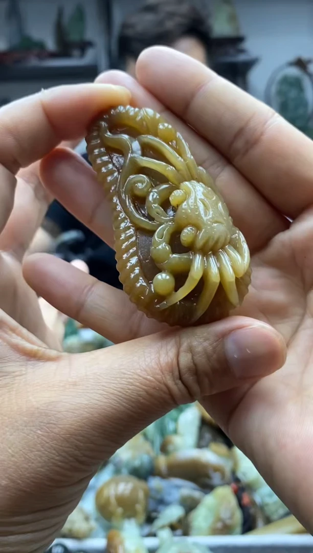 和田玉未镶嵌把件1