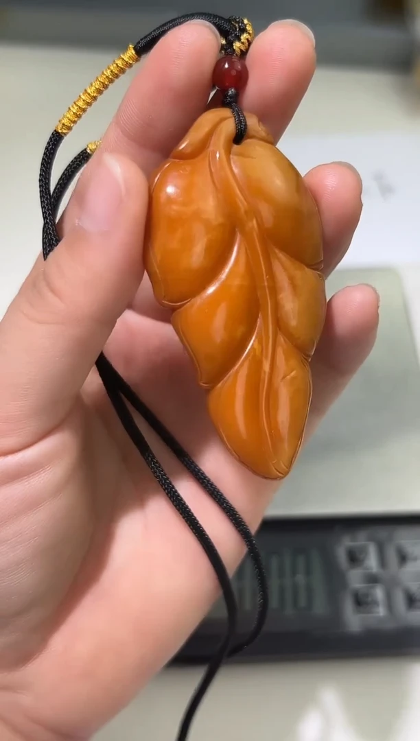 裸石琥珀未镶嵌琥珀蜜蜡吊坠