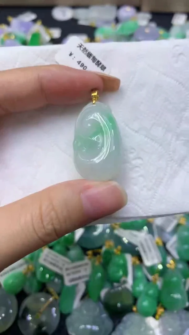 颈饰未镶嵌翡翠天然缅甸翡翠A货