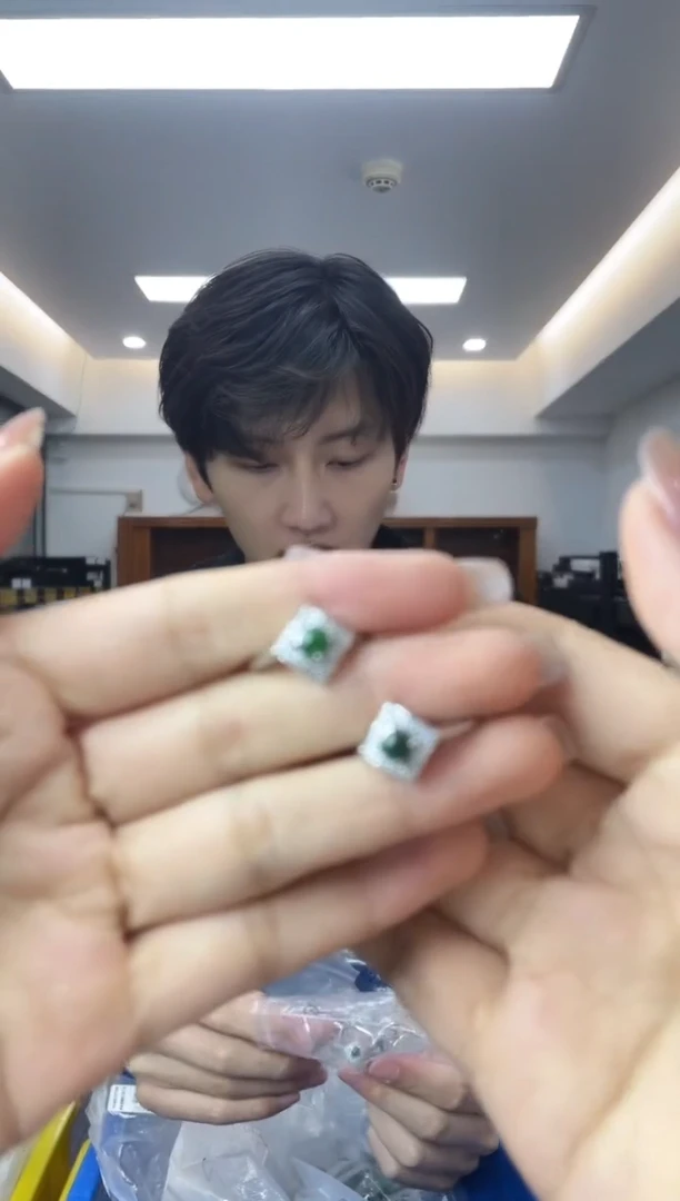 翡翠戒指未镶嵌多样性一件发货