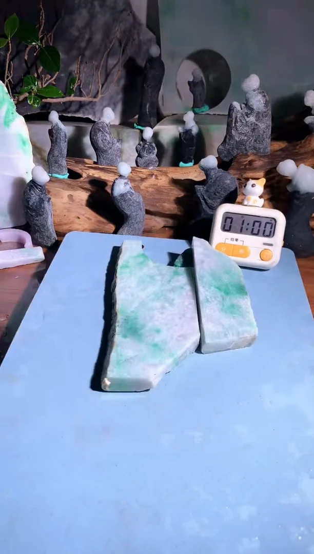 翡翠未镶嵌吊坠(不含链)E353