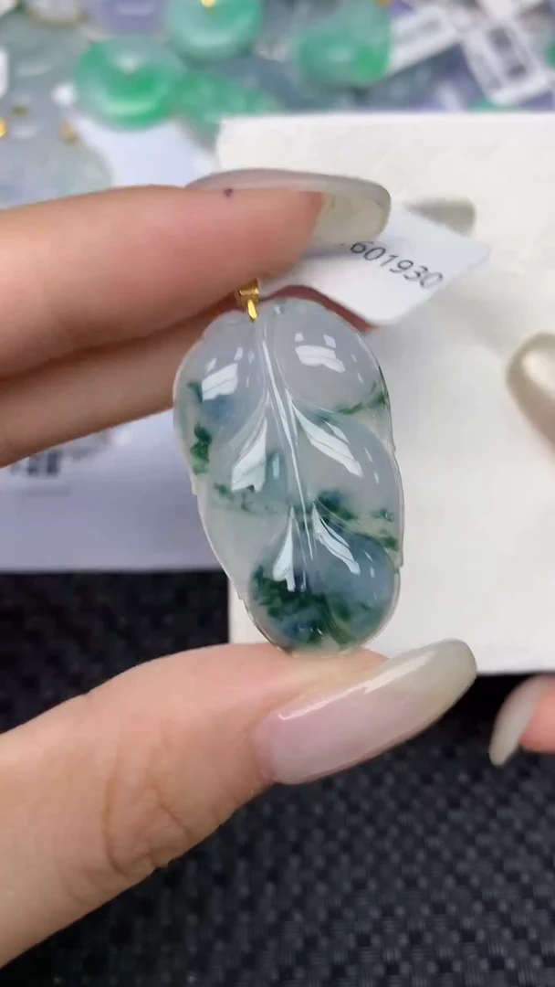 翡翠18K金镶嵌颈饰天然缅甸翡翠a货百元以上9元证书费自理