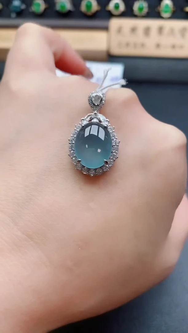 吊坠(赠链)银S925镶嵌翡翠1