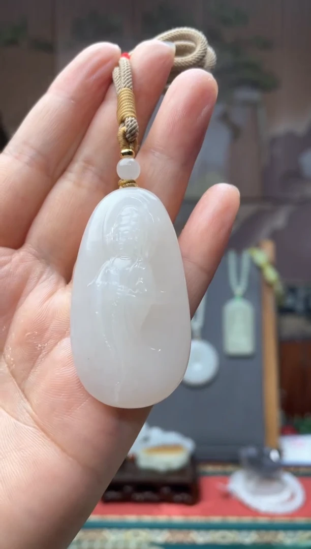 和田玉未镶嵌颈饰拍一发一