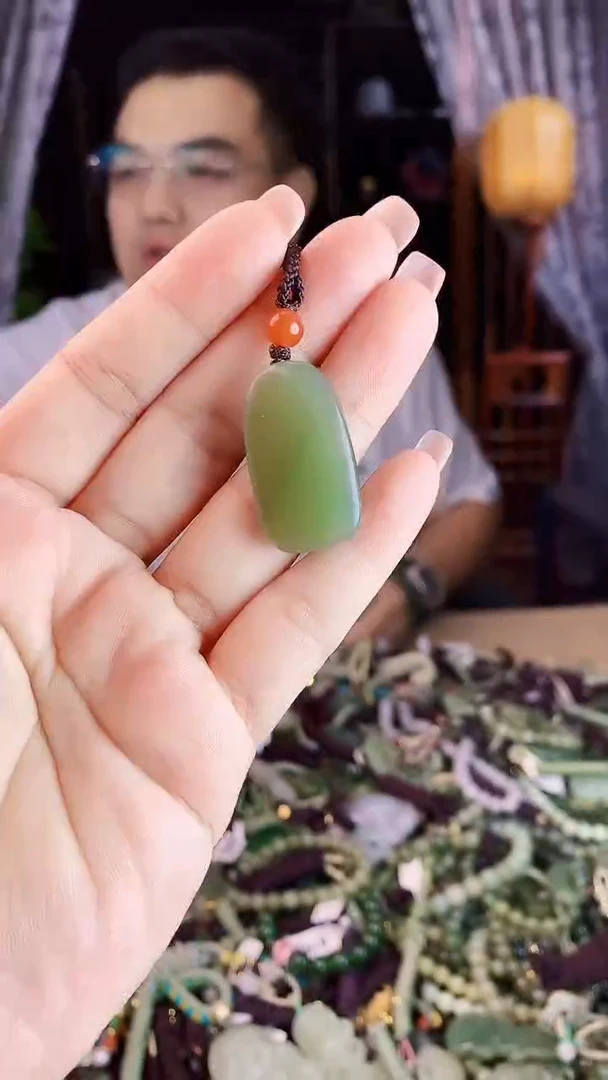 未镶嵌和田玉挂件多样性发货拍一发一