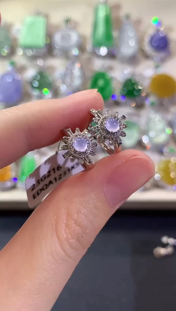 18K金镶嵌翡翠耳饰冬日珠宝W14