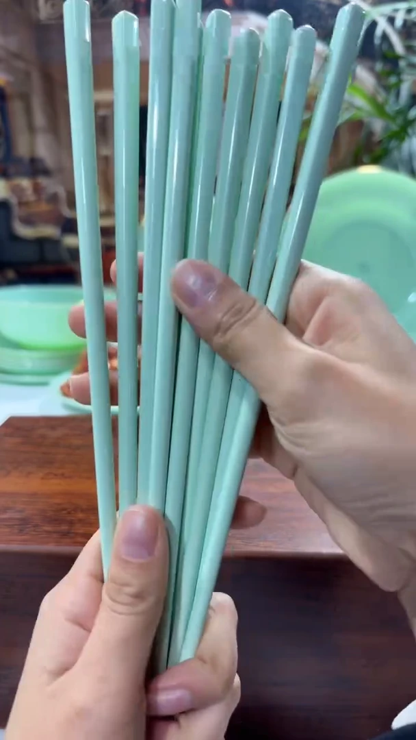 【闪购商品】....  玉瓷筷子10双福利价格