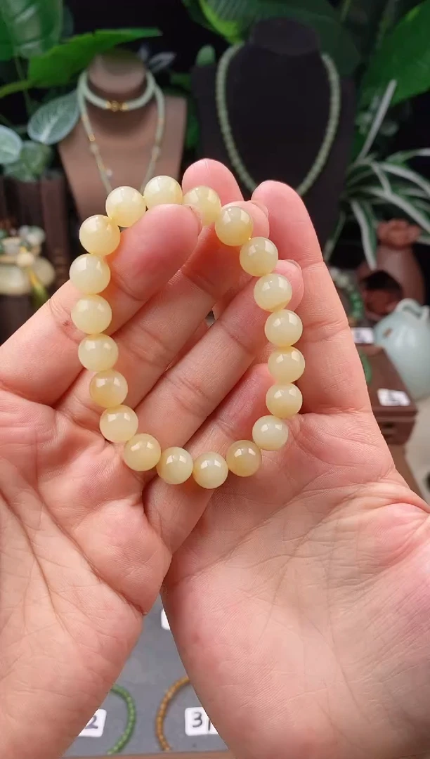 【闪购商品】和田玉（糖玉）手链未镶嵌精品10m新疆且末糖白手串