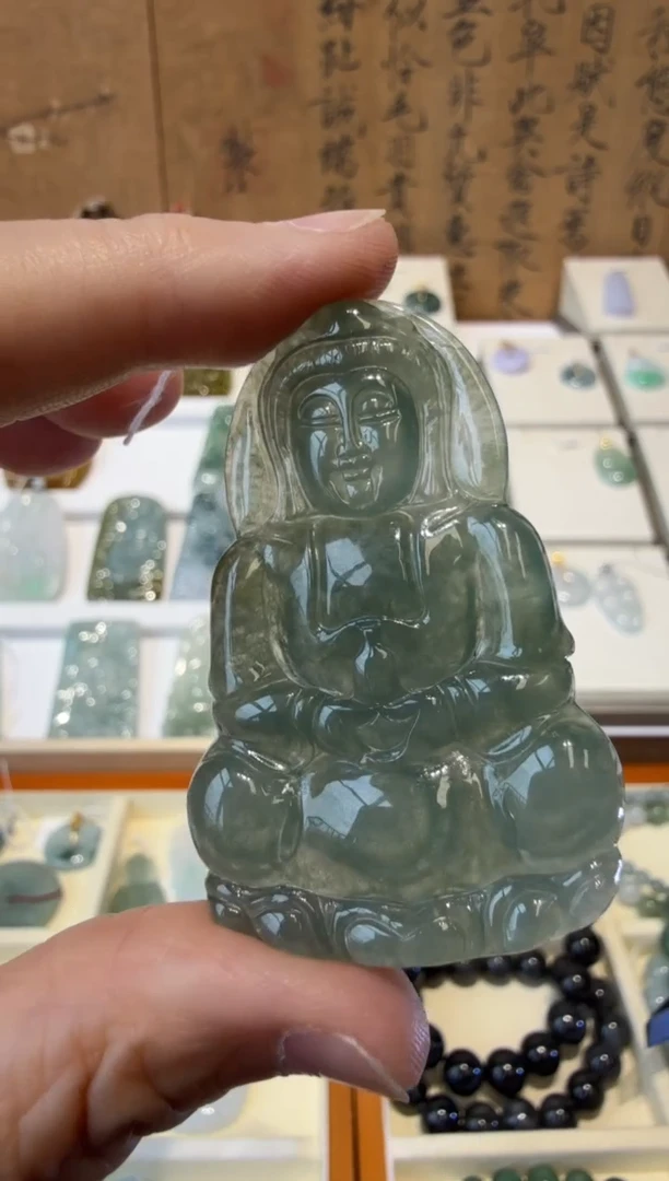 翡翠挂件未镶嵌A货翡翠多样性孤品