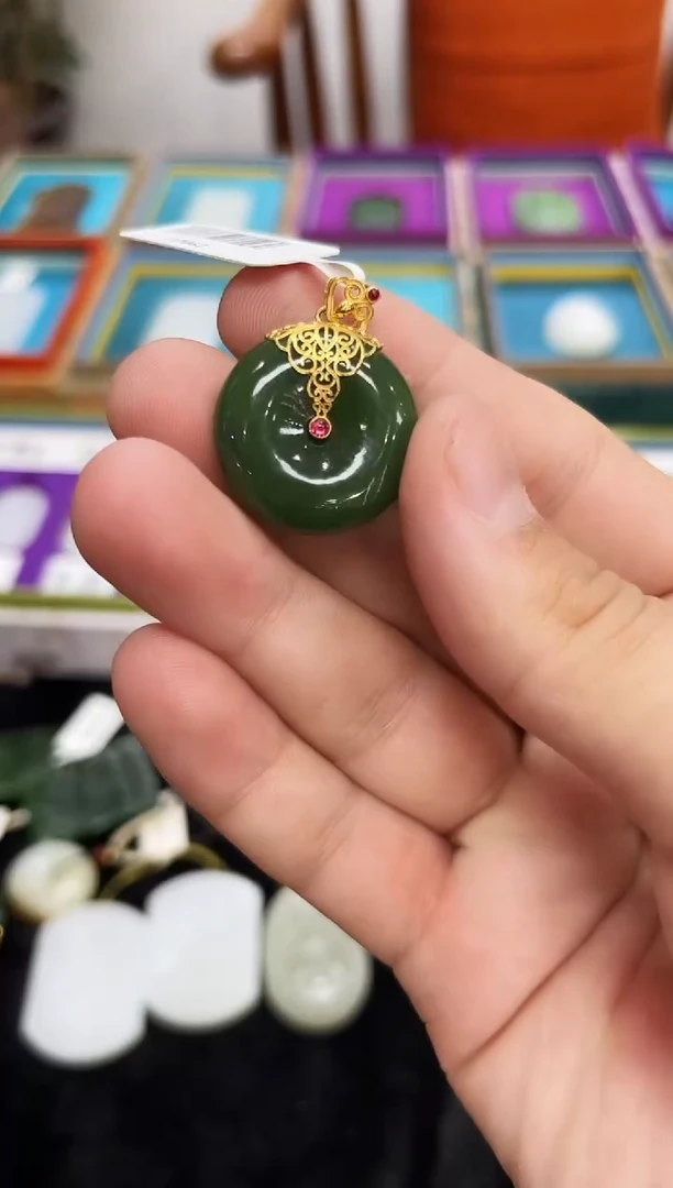 颈饰未镶嵌和田玉小艾多样性发货拍一发一