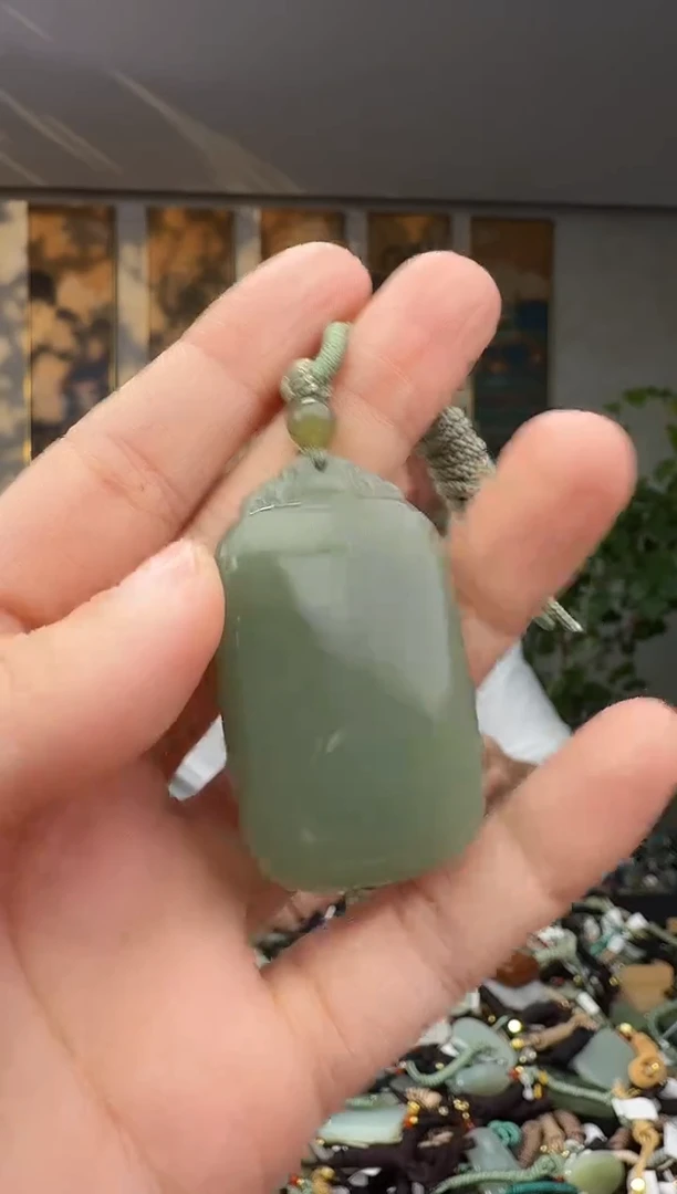 未镶嵌和田玉挂件拍一发一