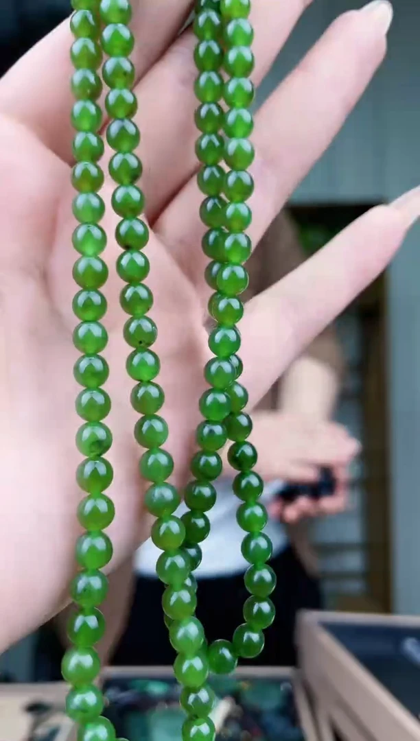 【闪购商品】和田玉挂件未镶嵌拍一发一，多样性发货！