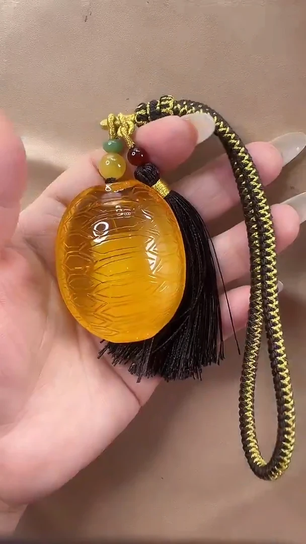 琥珀颈饰未镶嵌吊坠