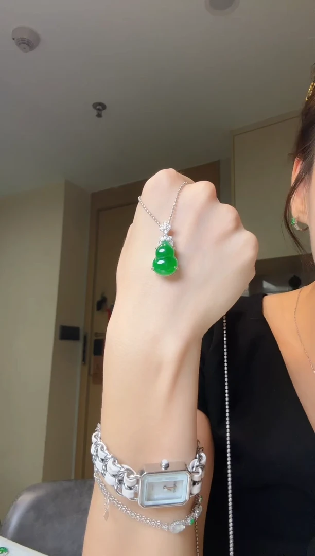 吊坠(不含链)银S925镶嵌翡翠天然翡翠吊坠