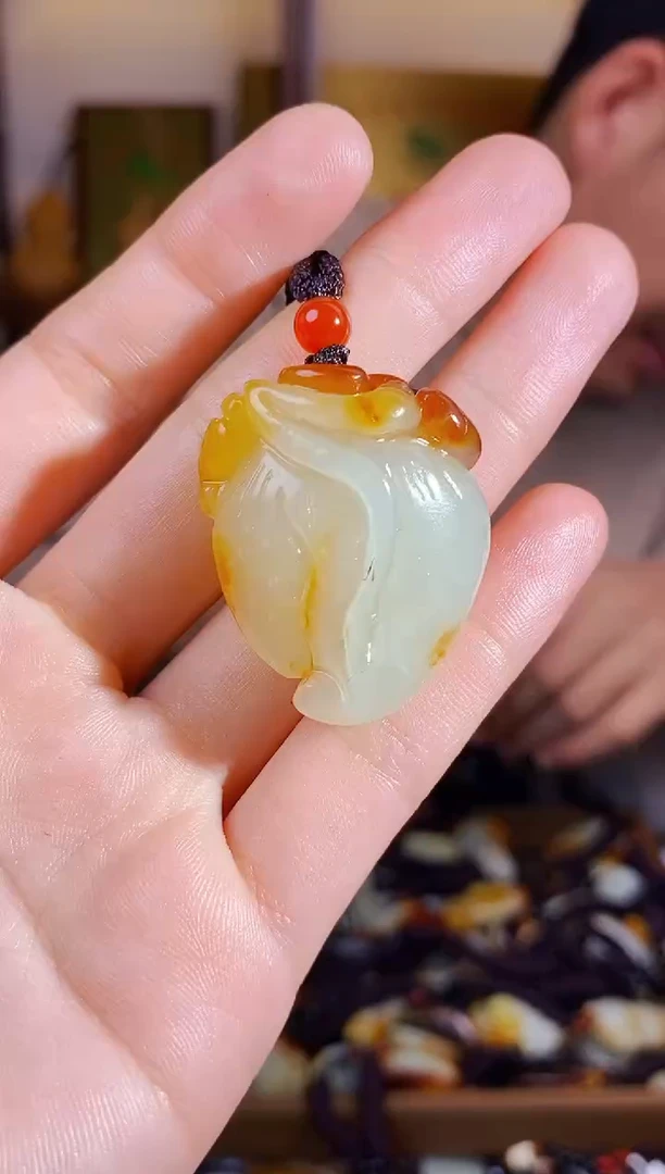 【闪购商品】和田玉颈饰未镶嵌1