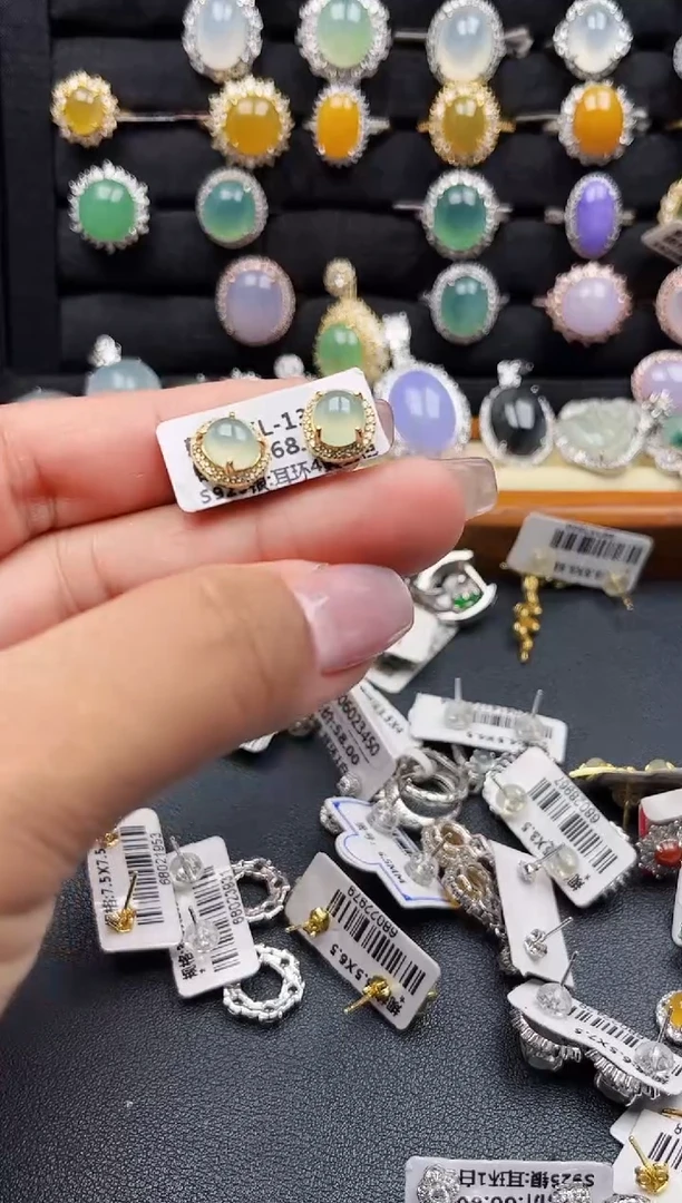 翡翠银S925镶嵌耳饰缅甸天然A货翡翠S925银镶嵌