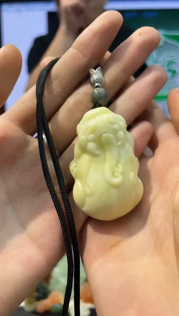 【闪购商品】岫玉吊坠未镶嵌·