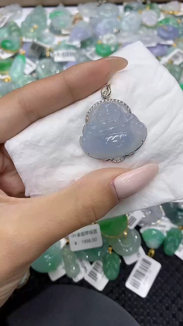 颈饰18K金镶嵌翡翠111111111111