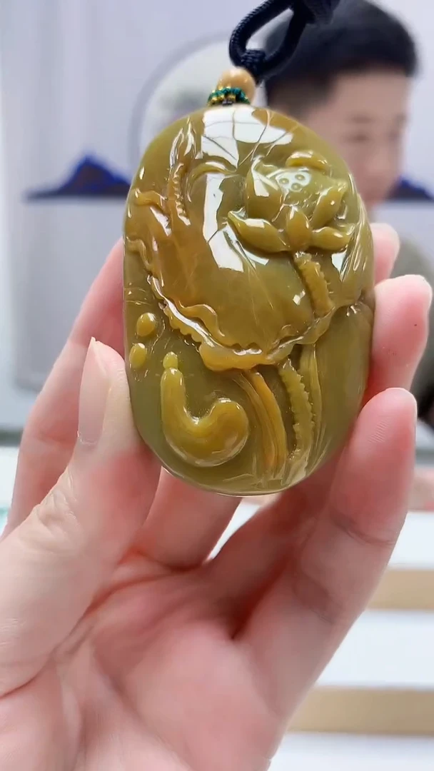 未镶嵌定制翡翠4917zm-毛货挂件63