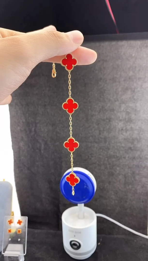 【闪购商品】玛瑙/玉髓手链18K金镶嵌.