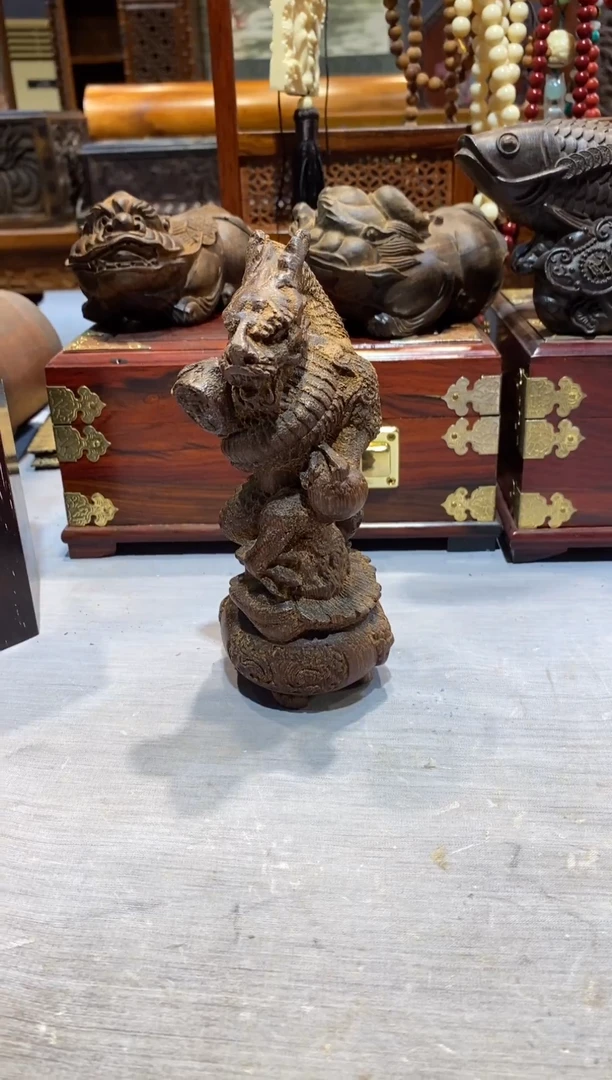木工艺品 福利 捡漏 888 龙柱子