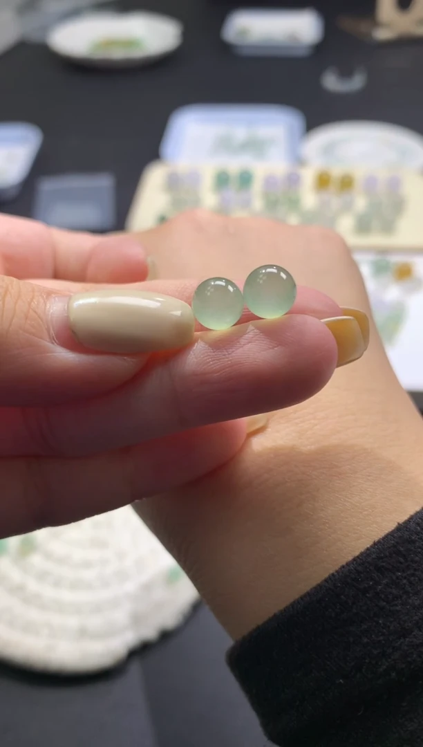 未镶嵌定制翡翠手****）卡7.2mm