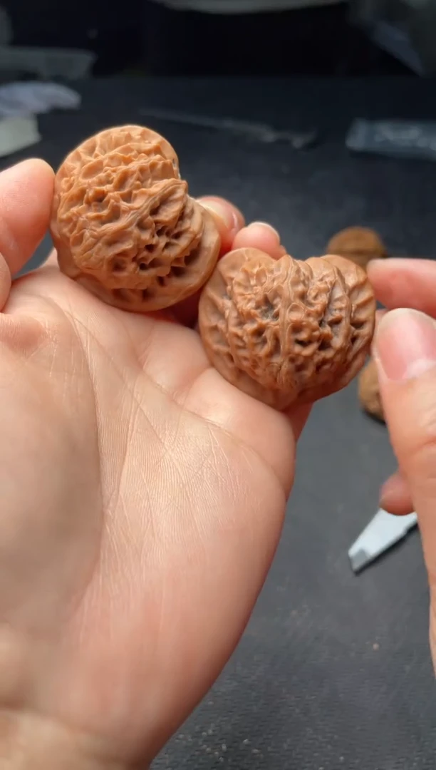 把件文玩核桃w105  宫灯   40尺