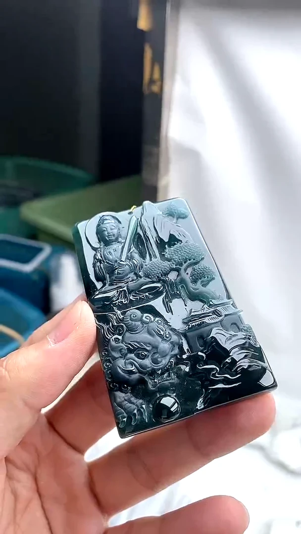 【闪购商品】翡翠颈饰未镶嵌文殊