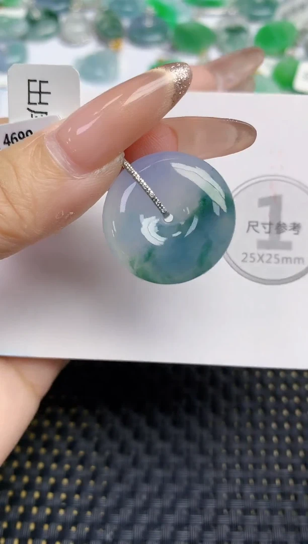 颈饰18K金镶嵌翡翠天然缅甸A货翡翠百元以上9元证书费自理