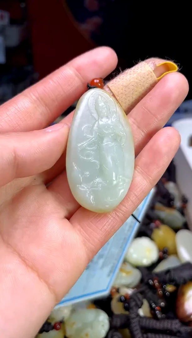 【闪购商品】和田玉颈饰未镶嵌1