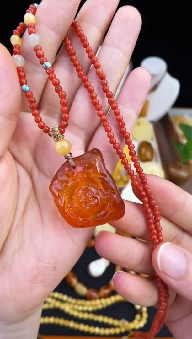 琥珀未镶嵌珠宝奇石柒月