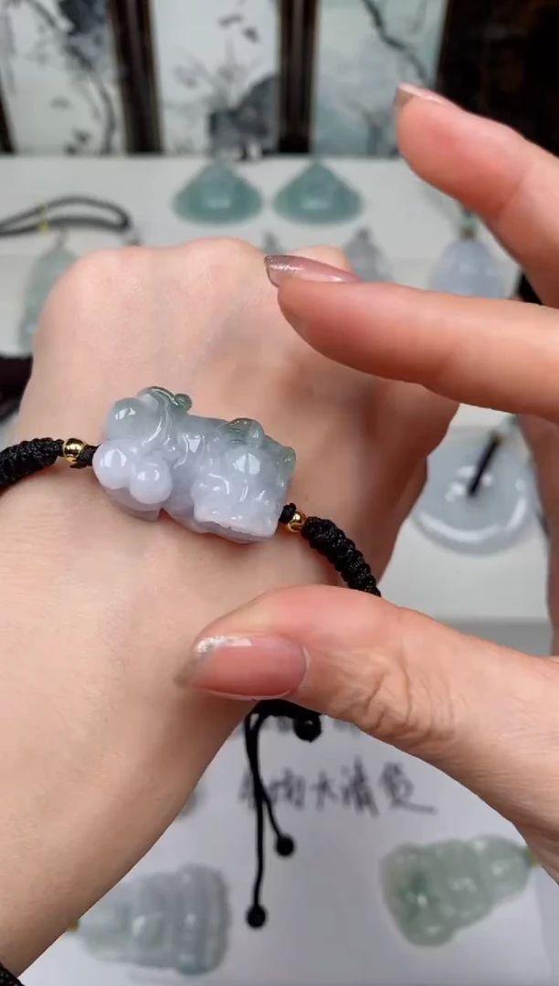 【闪购商品】翡翠颈饰未镶嵌吊坠