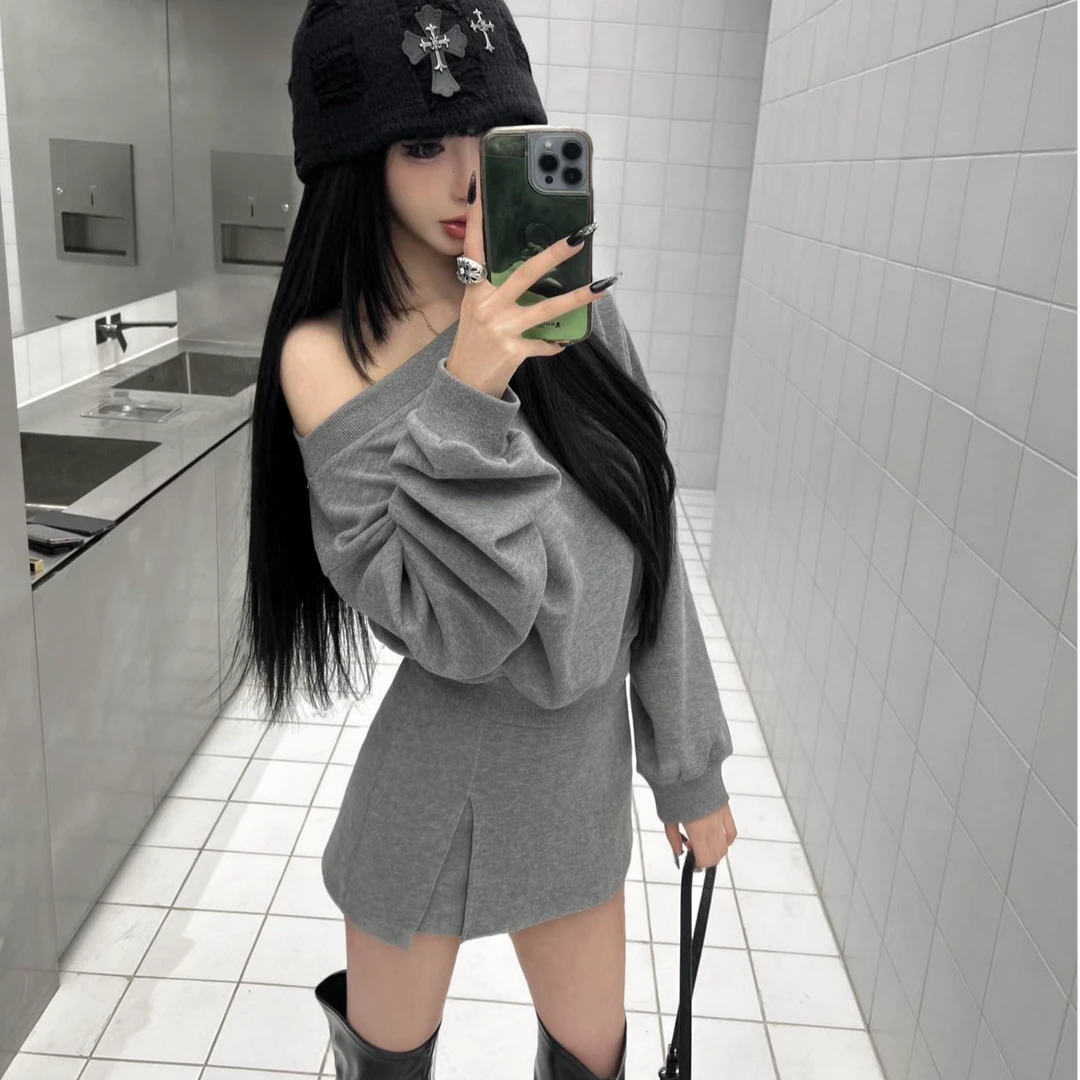 时尚穿搭御姐慵懒风高级感气质春季辣妹露肩卫衣高腰短裙两件套装