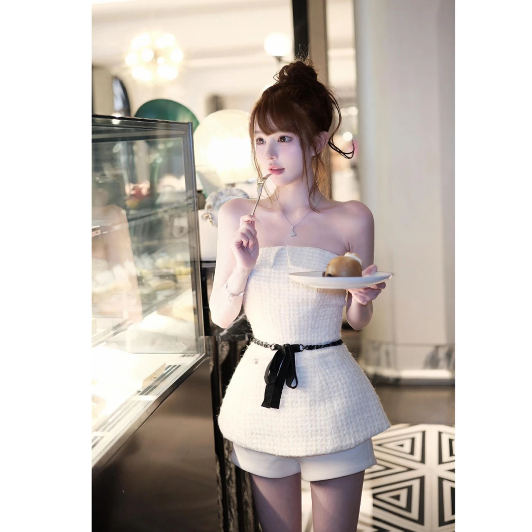 2025夏季法式小香风名媛性感抹胸粗花修身上衣女高腰短裤两件套装