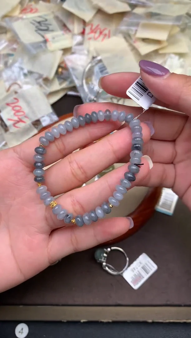 未镶嵌挂件翡翠一