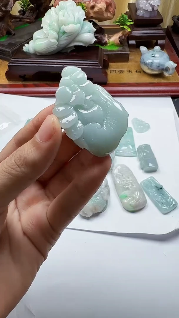 吊坠(不含链)未镶嵌翡翠1