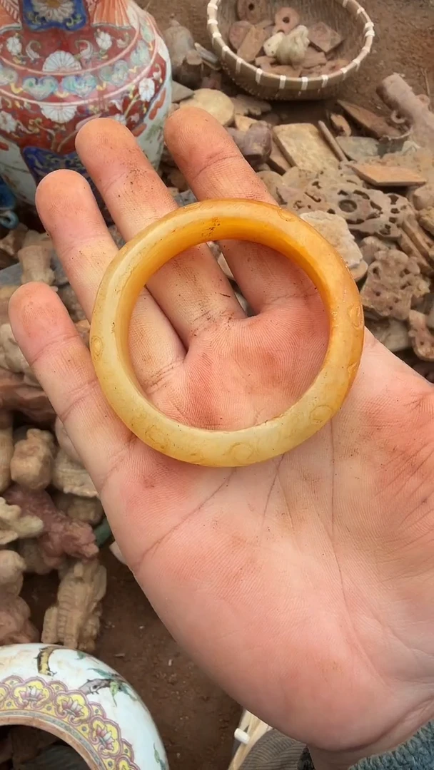 未镶嵌岫岩河磨玉（透闪石质玉）挂件金*子岫岩河磨玉