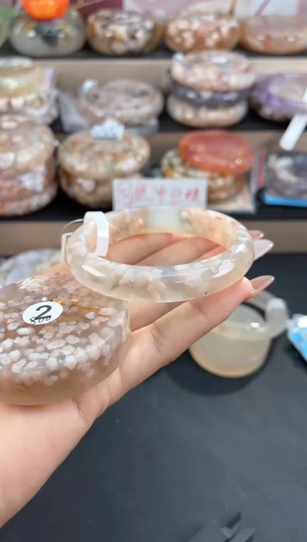 未镶嵌手镯石英质玉套****)56