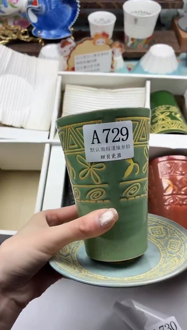 瓷片暮**影                A729