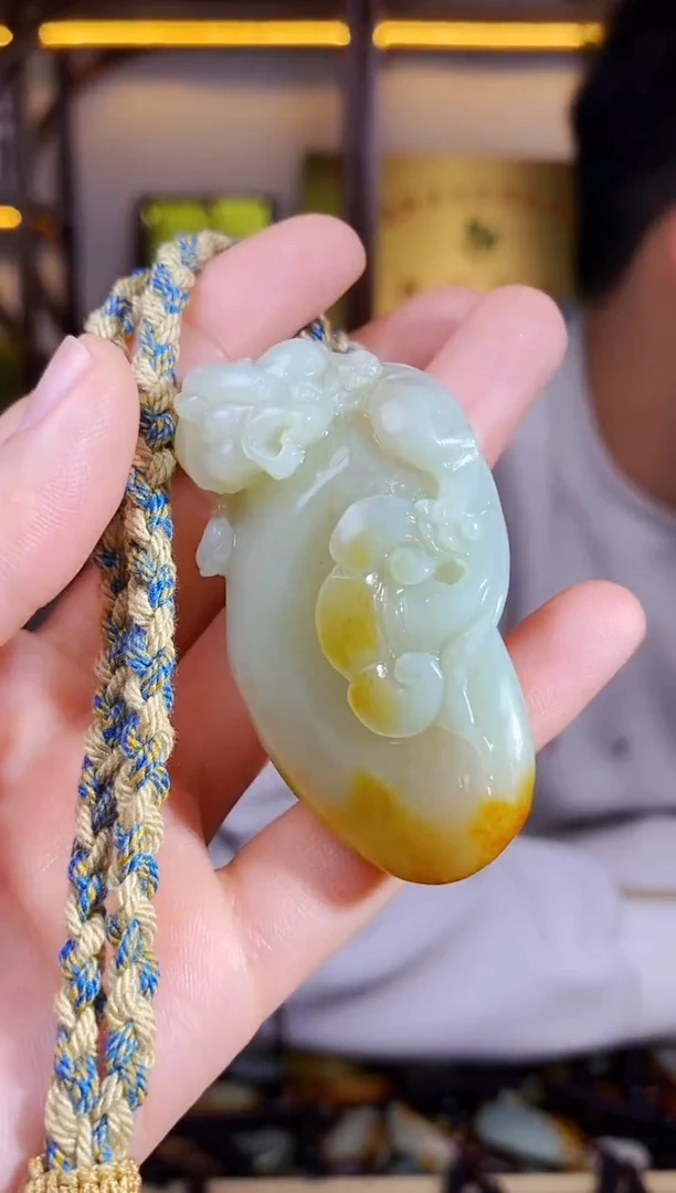 【闪购商品】和田玉颈饰未镶嵌1