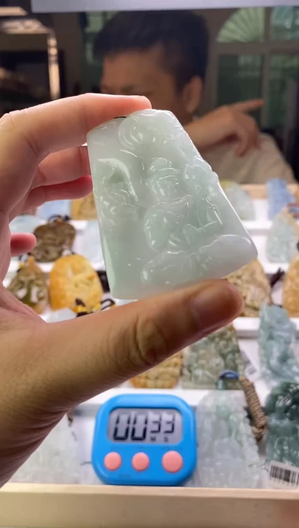 翡翠未镶嵌吊坠(不含链)天然翡翠