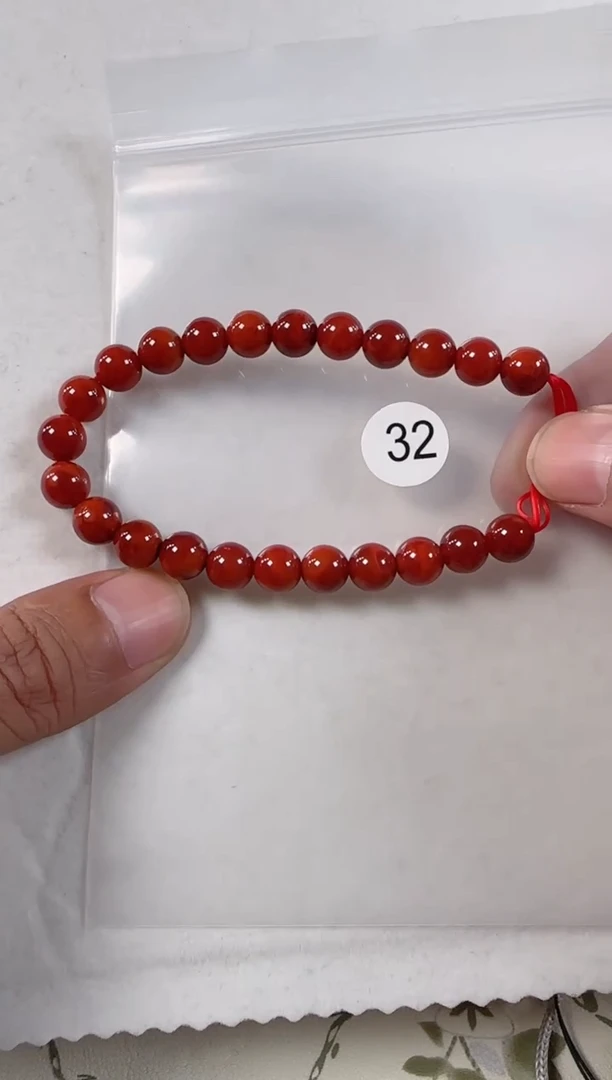 未镶嵌手串南红玛瑙巨*原矿无优化无胶裂牛血单圈