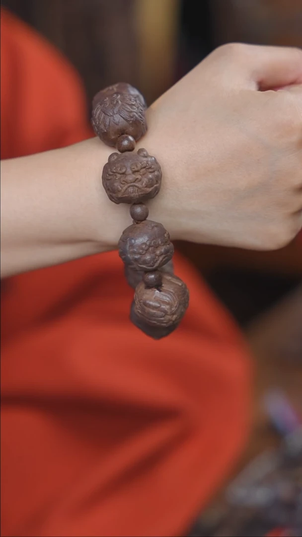 泥塑生命之光2.2左右神龙九子单圈手串