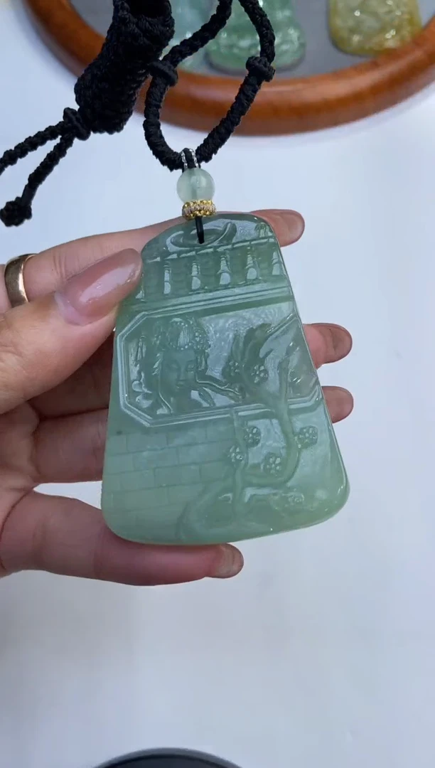 【闪购商品】翡翠挂件未镶嵌2208958   