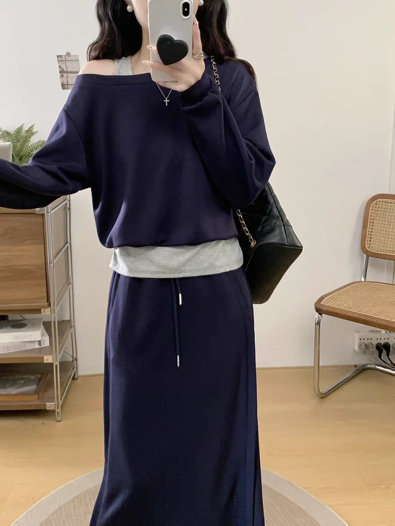 早秋时尚慵懒风假两件卫衣搭配高腰半身裙套装