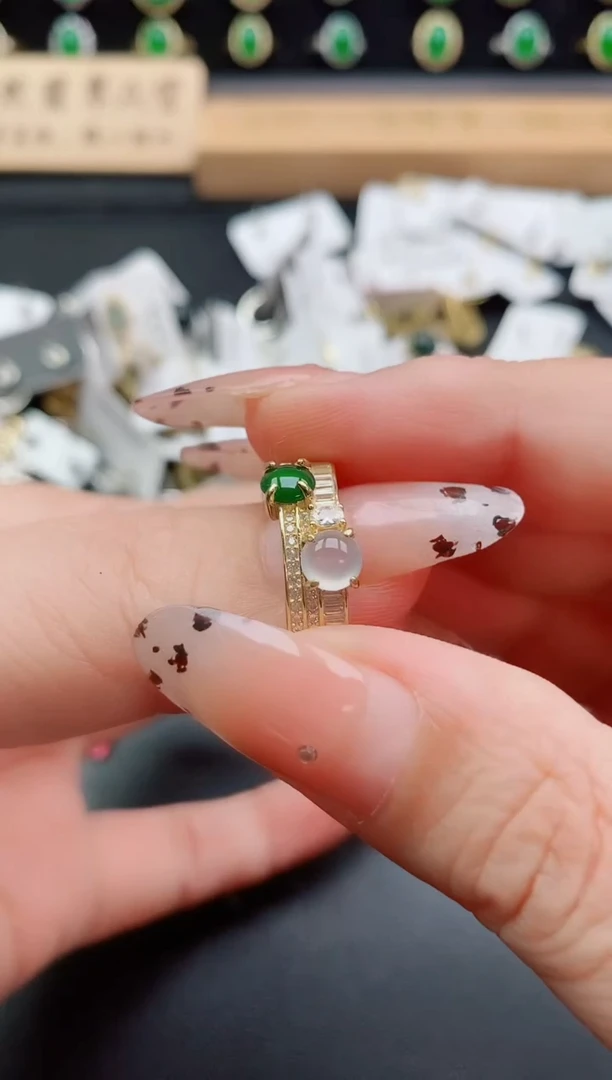 银S925镶嵌戒指翡翠1