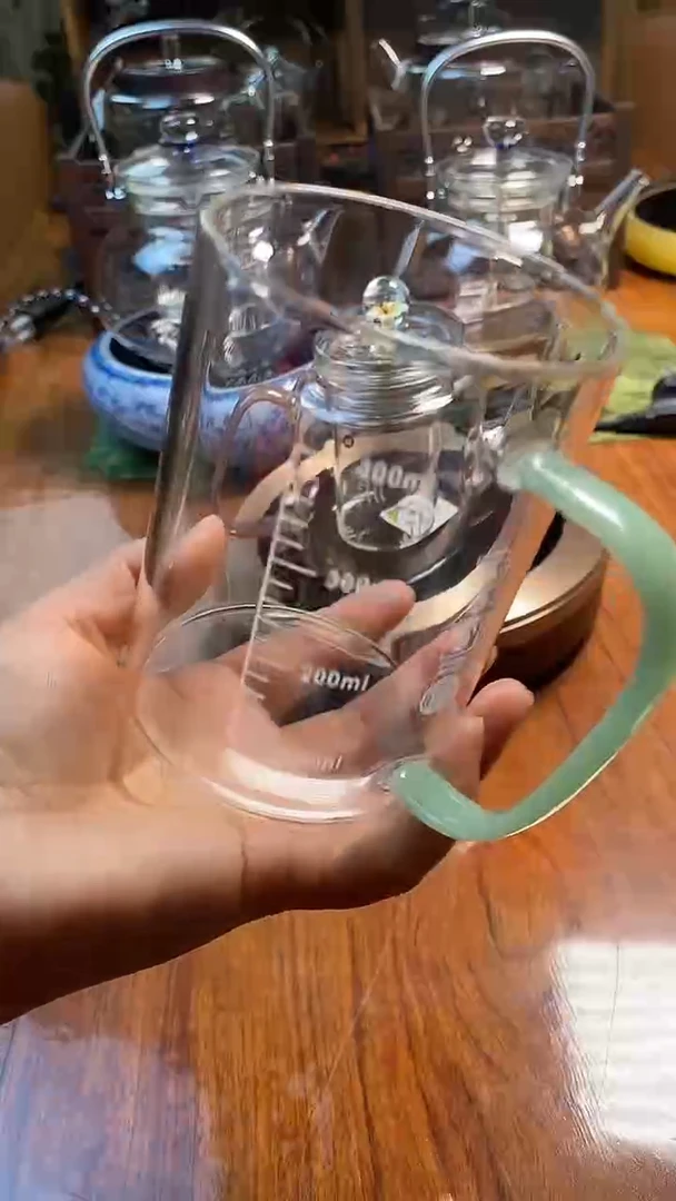 高硼硅玻璃手柄款刻度杯4支，颜色随机